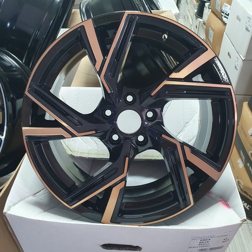 Cerchi lega 8x18 5x112 - lega,
